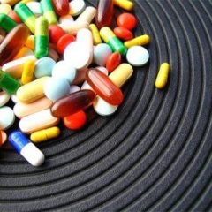 Imagem da notícia: Portugueses cortam no or&ccedil;amento para comprar medicamentos