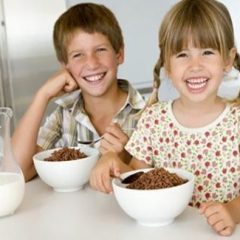 Imagem da notícia: Aus&ecirc;ncia de pequeno-almo&ccedil;o prop&iacute;cia o aumento de c&aacute;rie infantil