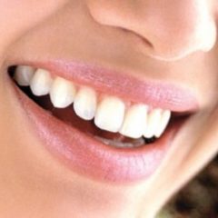 Imagem da notícia: M&aacute; higiene oral pode conduzir ao cancro
