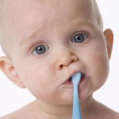 Imagem da notícia: T&eacute;cnica de escovagem de dentes mais eficaz