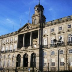 Imagem da notícia: Porto recebe Implante Dent&aacute;rio NaturaLLock