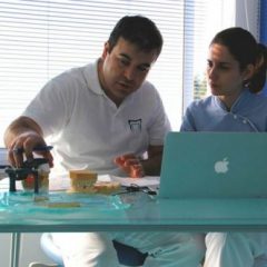 Imagem da notícia: Rui Monterroso, a prop&oacute;sito do “Curso Intensivo de Implantologia Previs&iacute;vel”