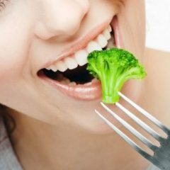 Imagem da notícia: Dia Mundial da Alimenta&ccedil;&atilde;o dedicado &agrave; sa&uacute;de oral