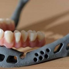 Imagem da notícia: Eis o primeiro transplante de mandíbula criado em impressão 3D