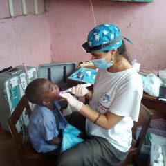 Imagem da notícia: Criada clínica dentária itinerante em São Tomé e Príncipe