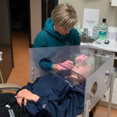 Imagem da notícia: Covid-19: Proteção em acrílico para médicos dentistas