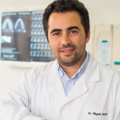 Imagem da notícia: Covid-19: Bastonário da OMD atualiza médicos dentistas sobre vacinação
