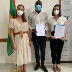 Imagem da notícia: Mundo A Sorrir renova parceria com Ministério da Saúde de São Tomé e Príncipe