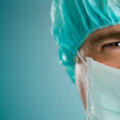 Imagem da notícia: OMD quer saber como será feita a vacinação dos dentistas