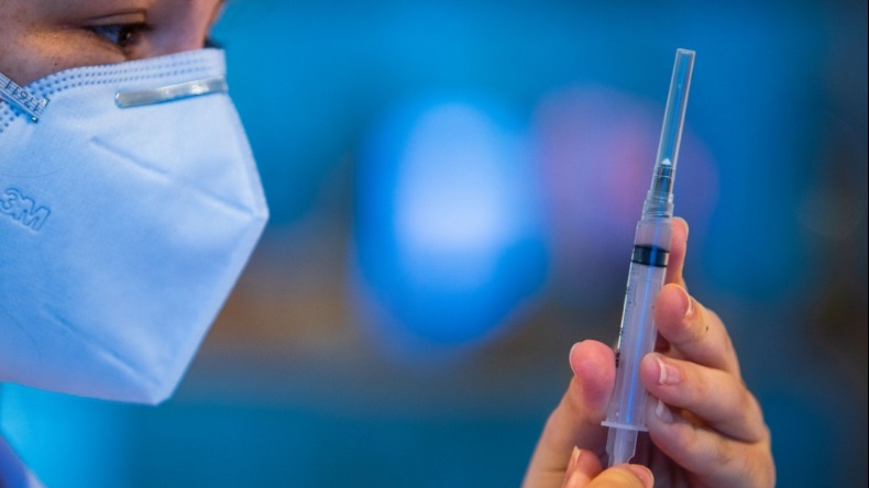 Imagem da notícia: OMD atualiza plano de vacinação em webinar