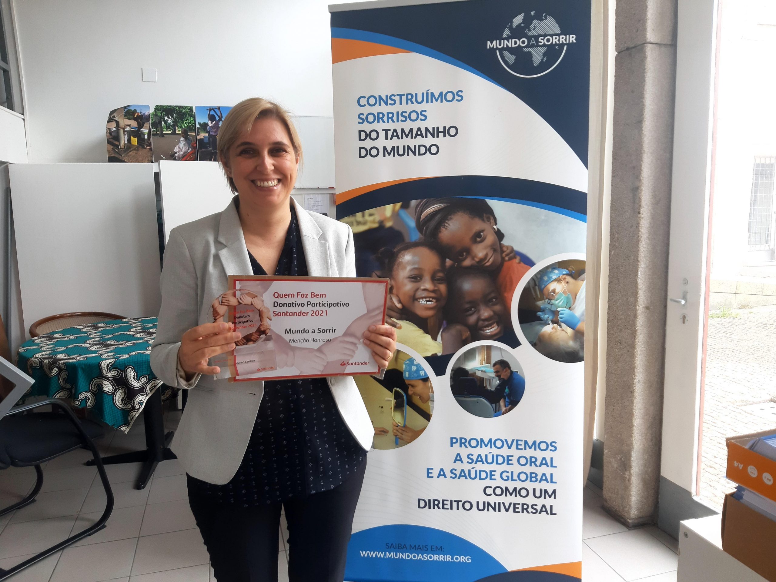 Imagem da notícia: Projeto Centro de Apoio à Saúde Oral de Lisboa recebe menção honrosa do Santander