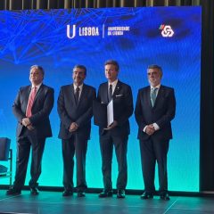 Imagem da notícia: João Caramês recebe menção honrosa
