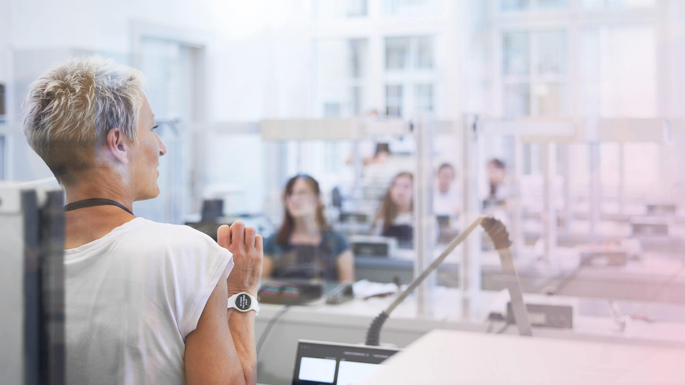 Imagem da notícia: Swiss School of Prosthetics oferece conjunto de webinars