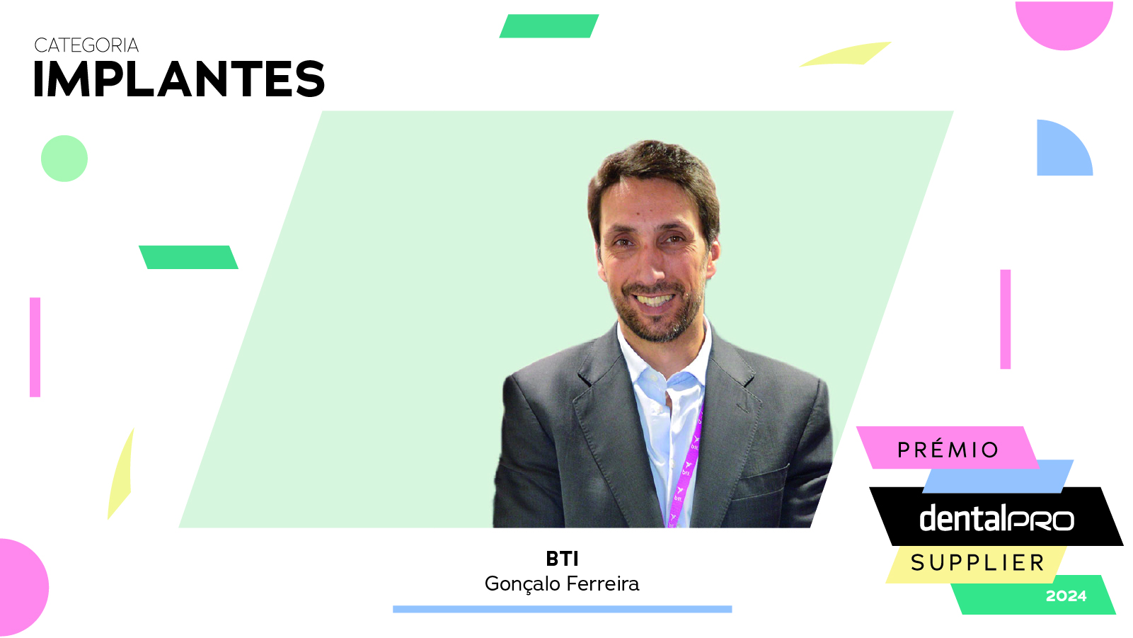 Imagem da notícia: BTI vence prémio na categoria Implantes