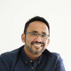 Imagem da notícia: Dental/NEXT: Cassis Clay no painel de palestrantes