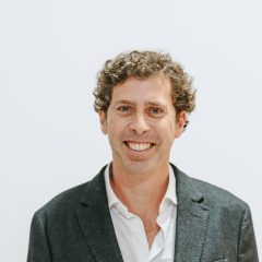Imagem da notícia: Dental/NEXT: Adriano Carreira no painel de palestrantes
