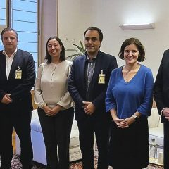 Imagem da notícia: Criação da carreira especial de medicina dentária no SNS chumbada