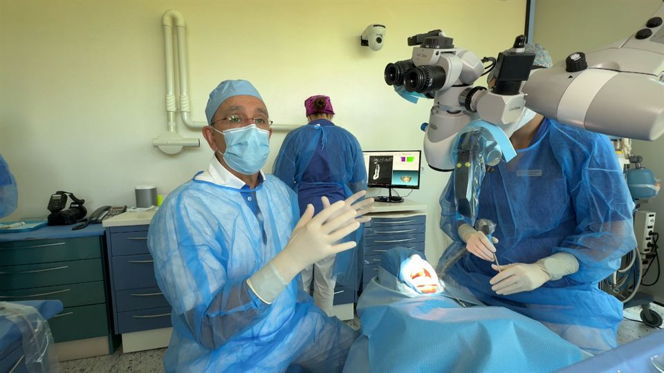 Imagem da notícia: Televisão visita Instituto Eduardo Anitua