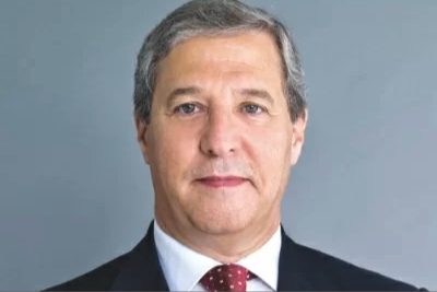 Imagem da notícia: Candidaturas abertas à Bolsa de Formação Professor João F. C. Carvalho
