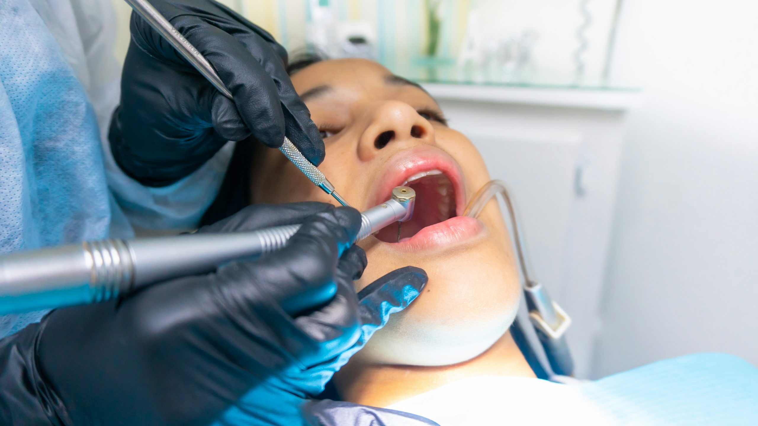 Imagem da notícia: FDI atualiza diretrizes sobre supervisão em medicina dentária