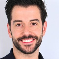 Imagem da notícia: Médico dentista português lança instituto de formação no Luxemburgo